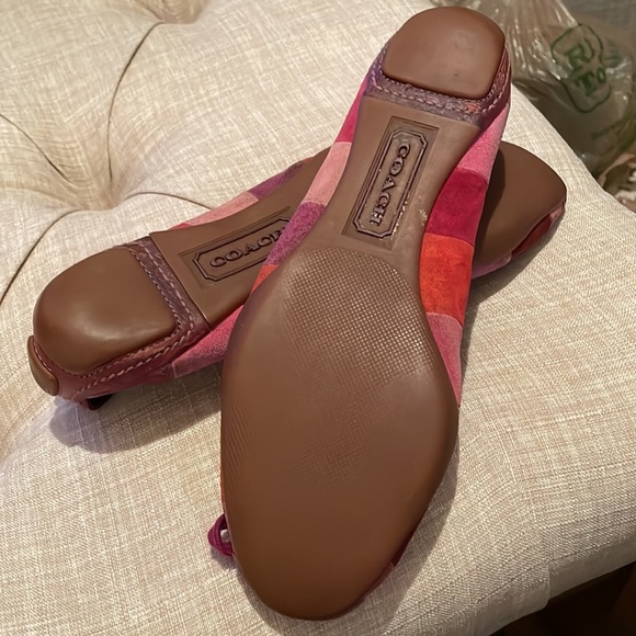 Coach poppy maroon flats! - Picture 3 of 4